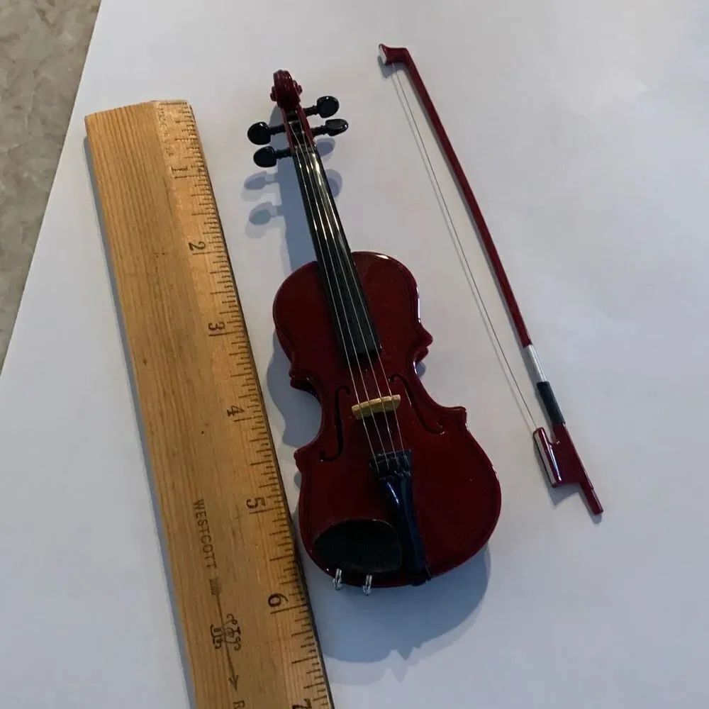 Miniature Violin - Picture 3 of 3
